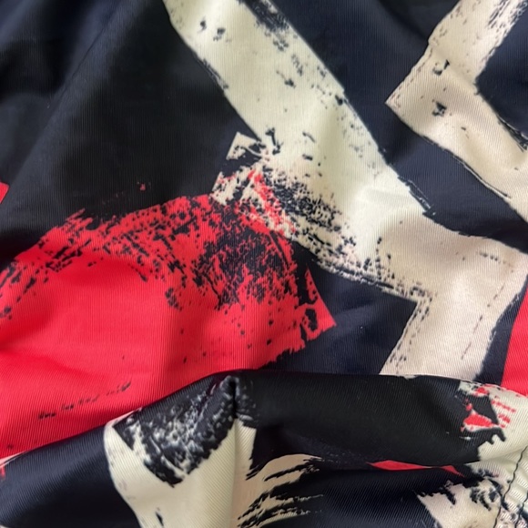 MEN’s JJ Malibu Swim Brief in size SMALL - Picture 2 of 4